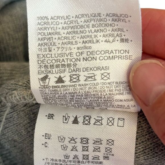 Levis Youth Beanie Hat Heather Gray Red Logo Patch - Picture 4 of 6